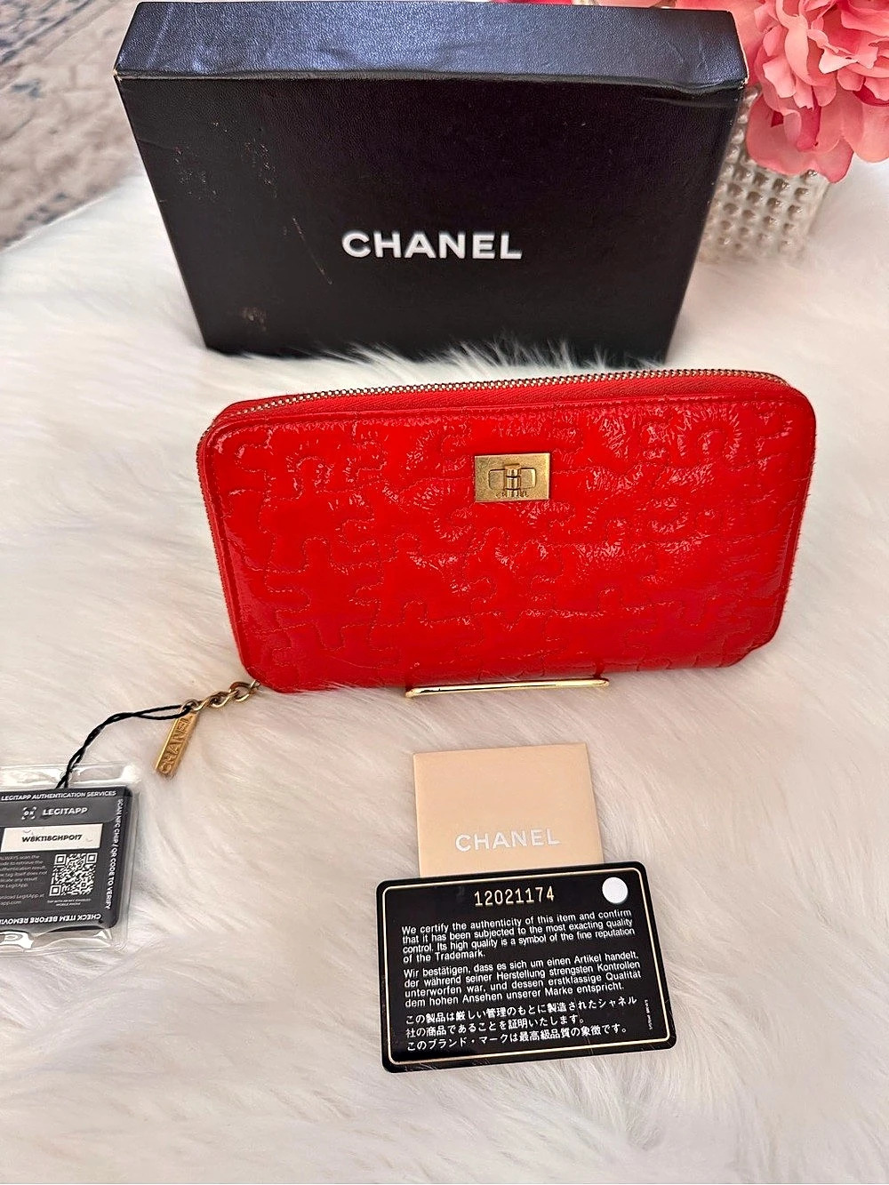 Chanel Red Wallet with Gold-Tone Hardware Like New